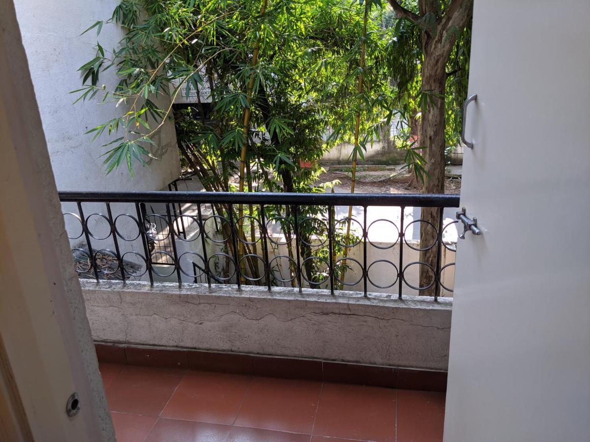 Suryavilla Hotel Púna Kültér fotó